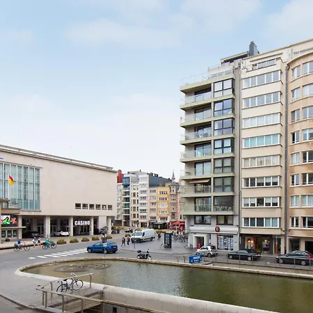 Deluxe 4 With Casino View At The And Free Parking Appartement Ostende
